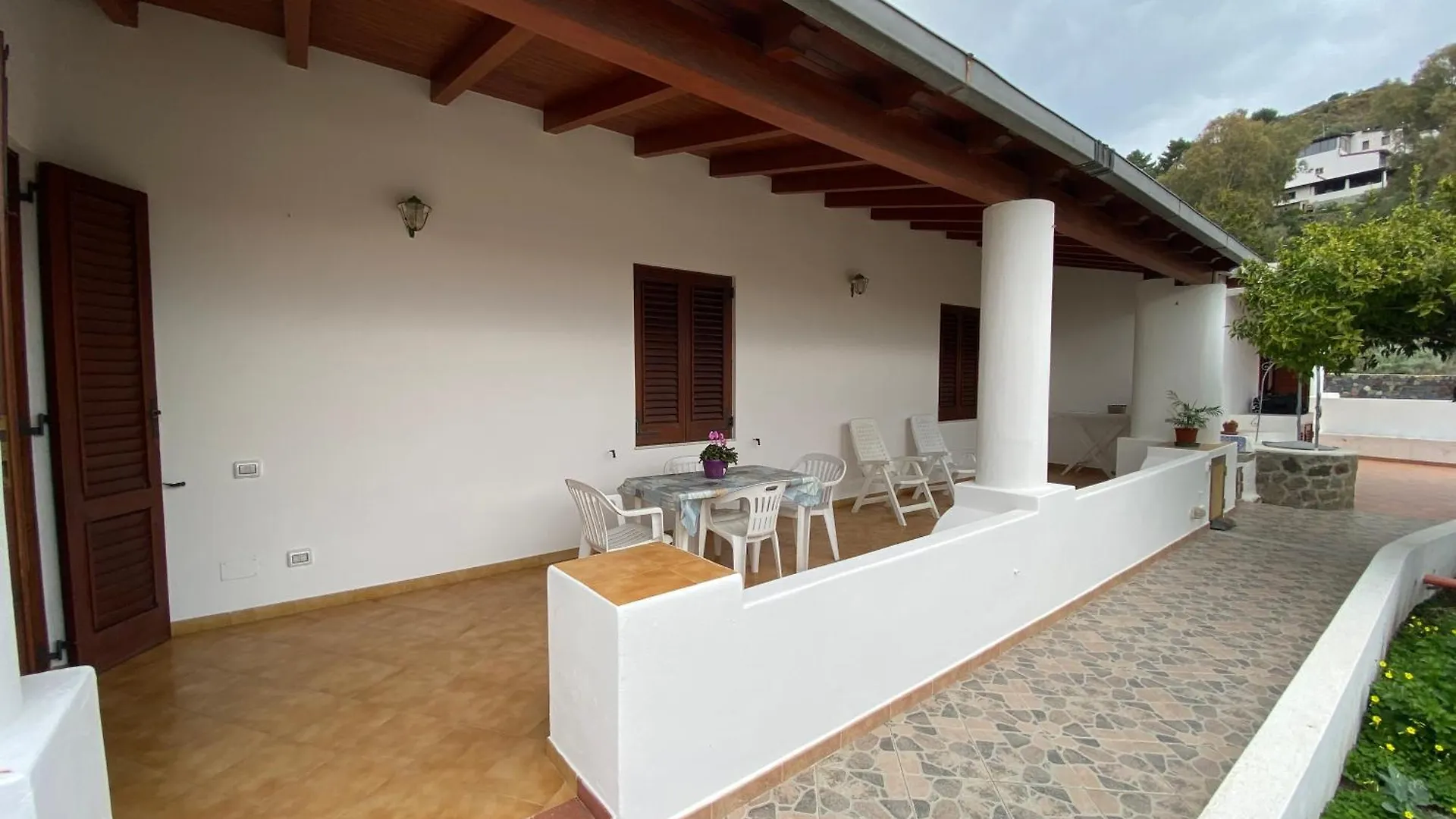 Fico D'India - Holiday Housing Apartment Lipari  Italy