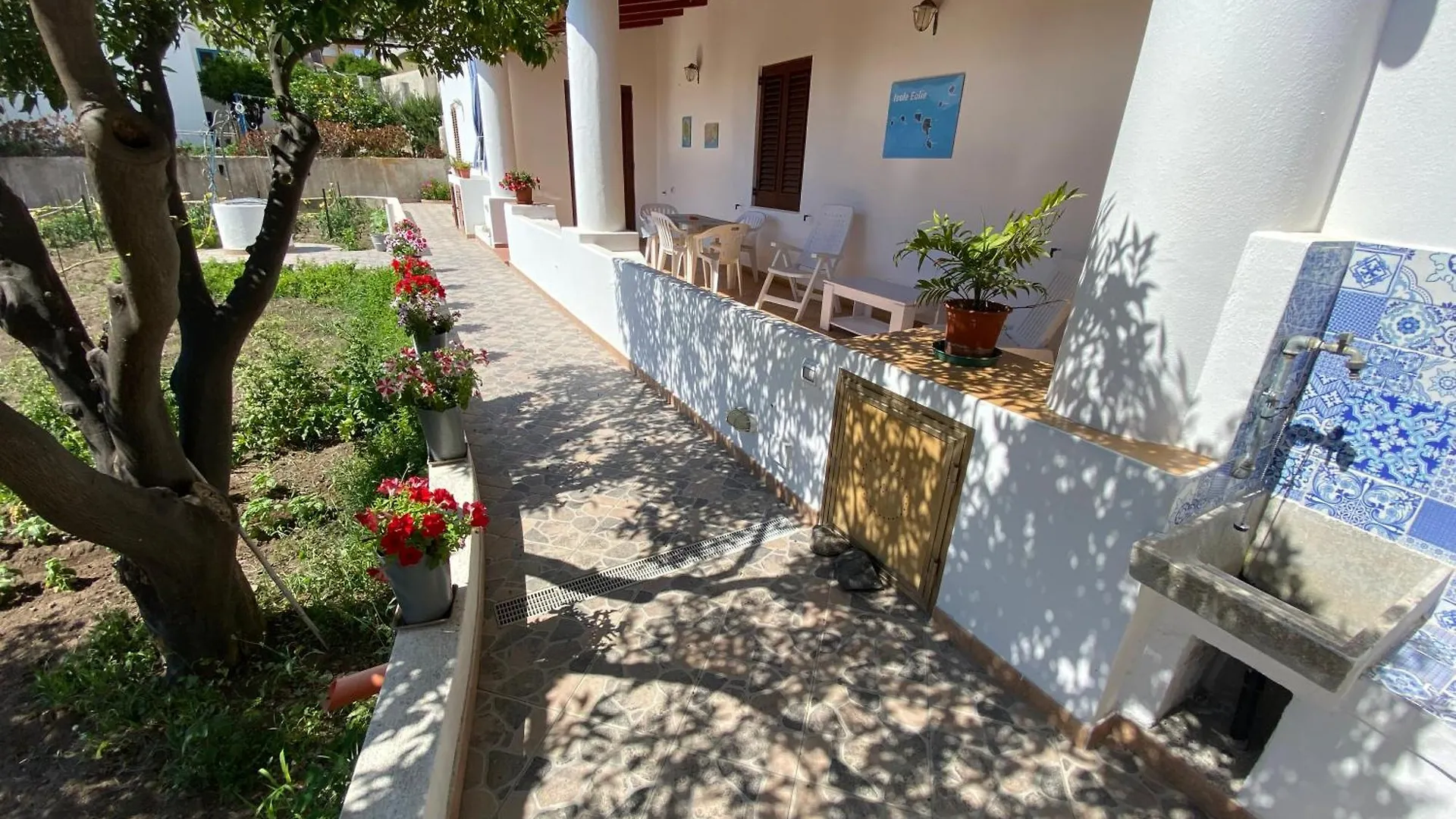Fico D'India - Holiday Housing Apartment Lipari  Italy
